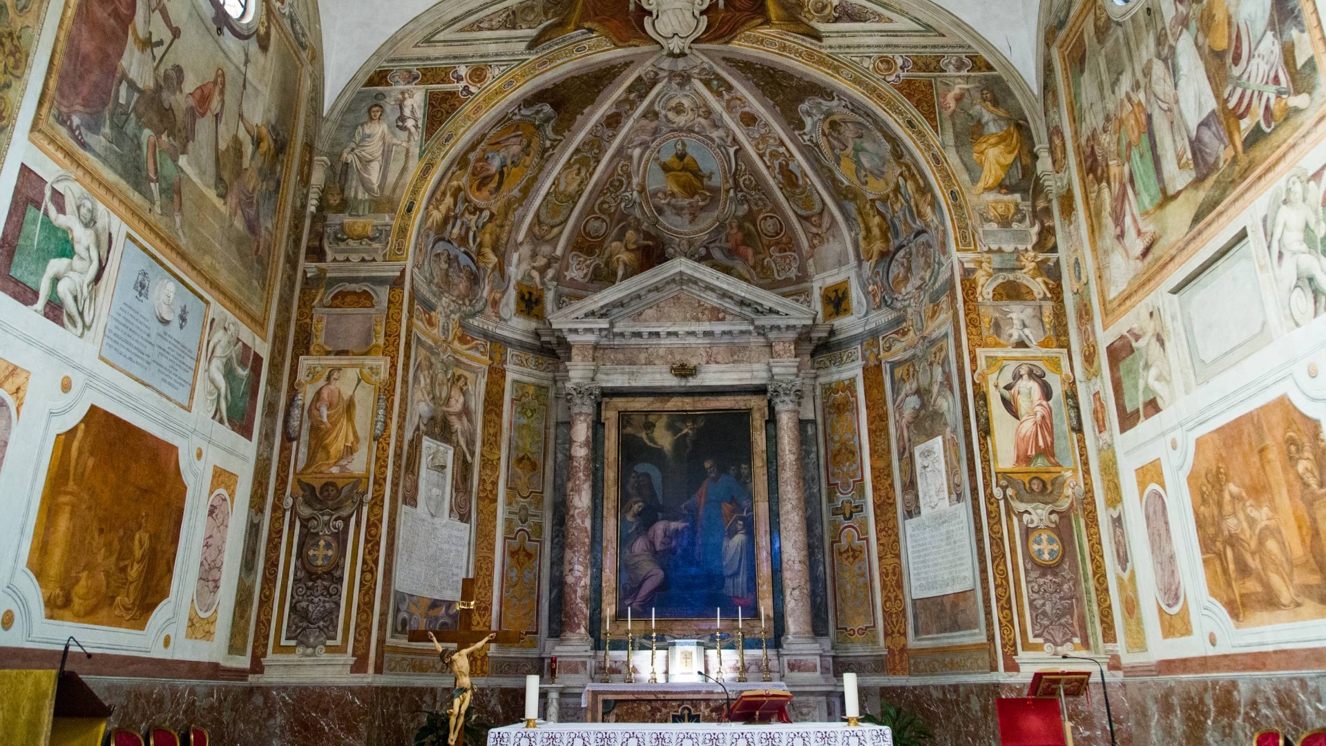 intérieur de l'église Santa Maria in Vallicella