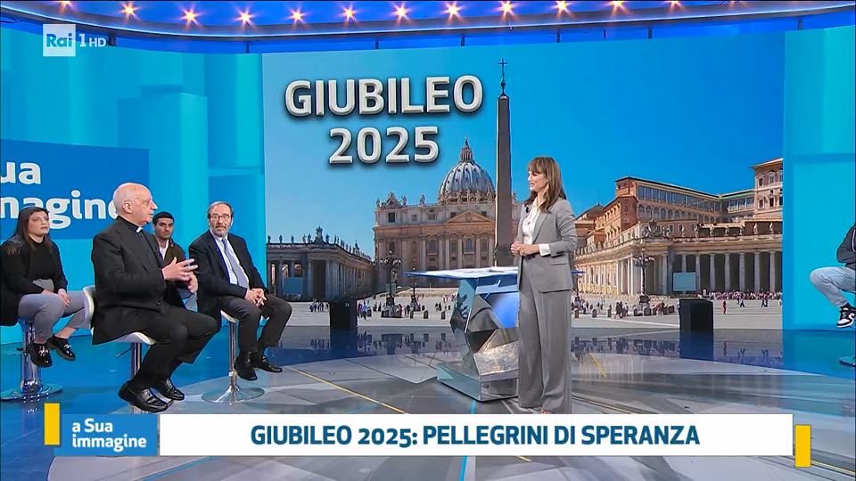 legenda: D. Rino Fisichella convidado do programa "A Sua Immagine".