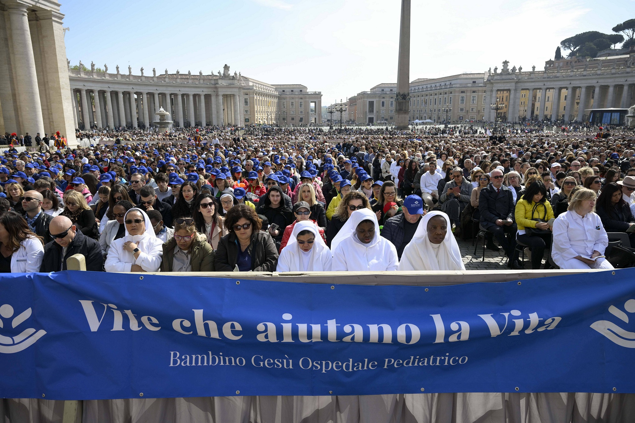 Giubileo, il Papa ai 35mila ammalati e operatori sanitari: «Nella malattia Dio non ci lascia soli e con Lui sperimentiamo la consolazione»